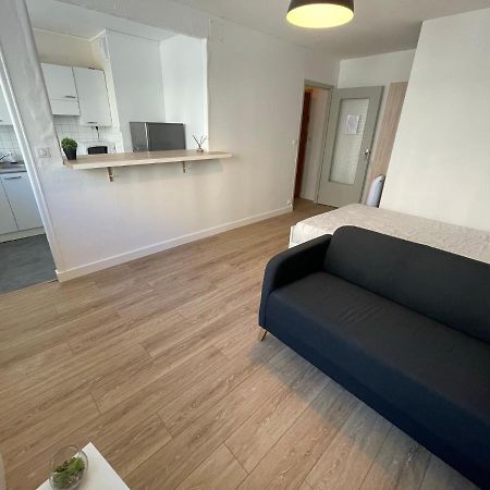 Studio & Parking Prive Centre Orleans Tram Au Pied Apartamento Exterior foto